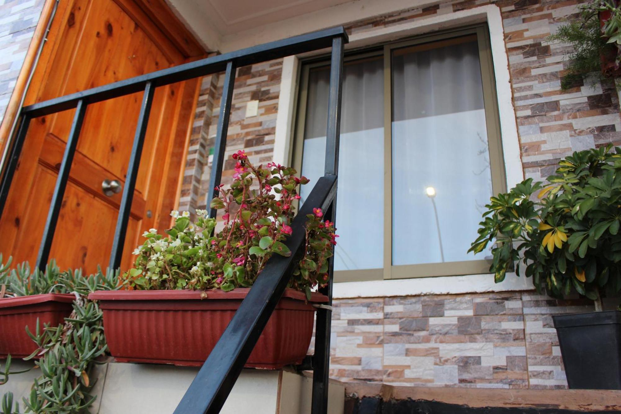 Hostal Familiar S&G Santiago Exterior photo